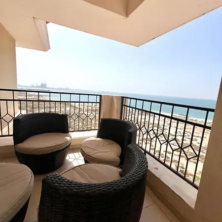 Hala Holiday Homes - Al Hamra Village, Rak Ras al-Khaimah Exterior photo