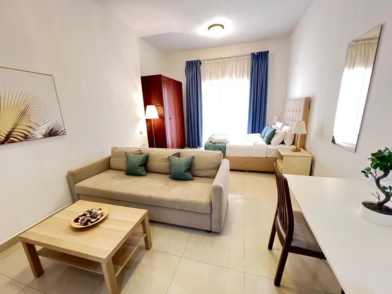 Hala Homes - Al Hamra Village, Rak Apartment