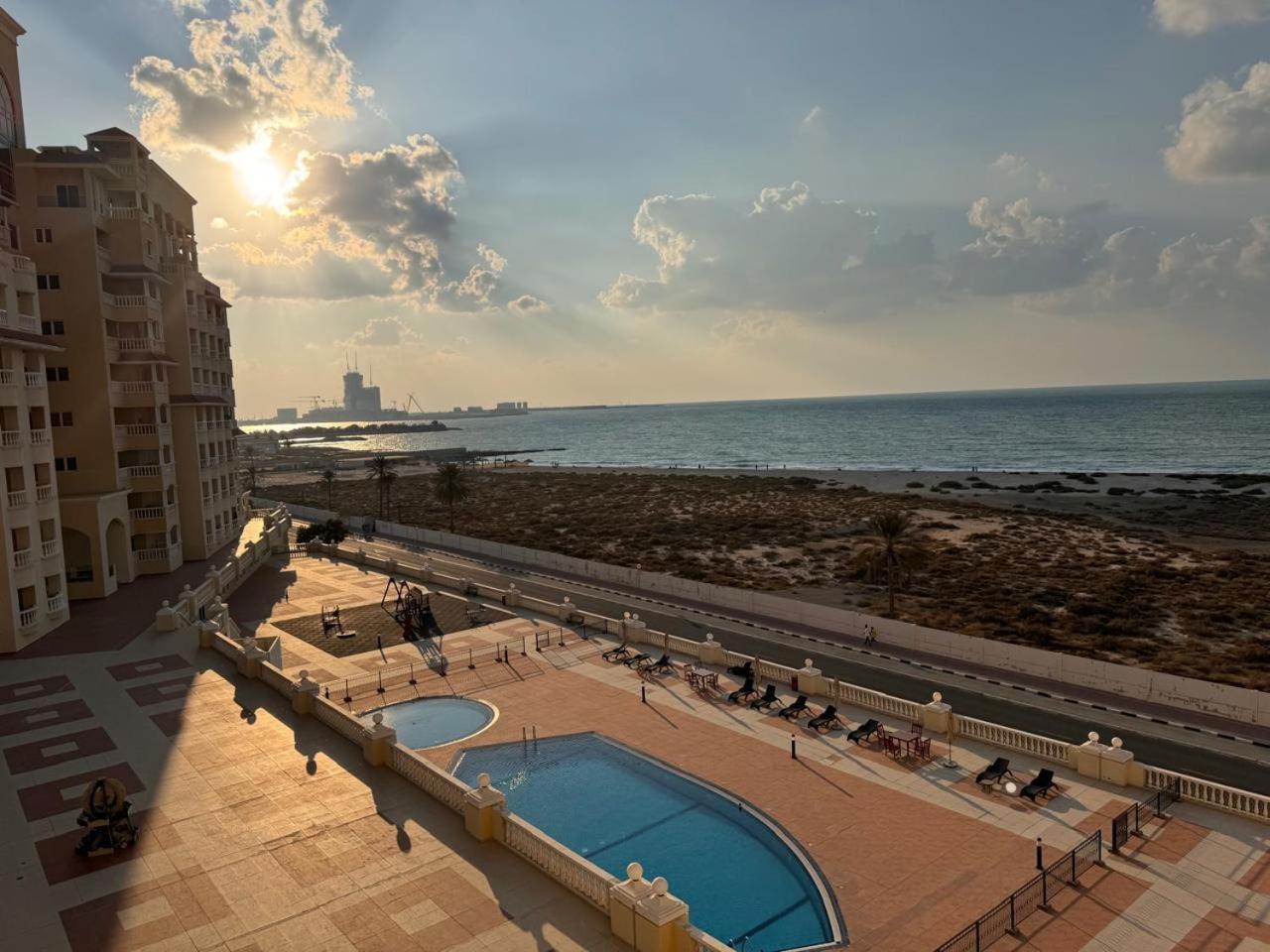 Hala Homes - Al Hamra Village, Rak * Ras al-Khaimah
