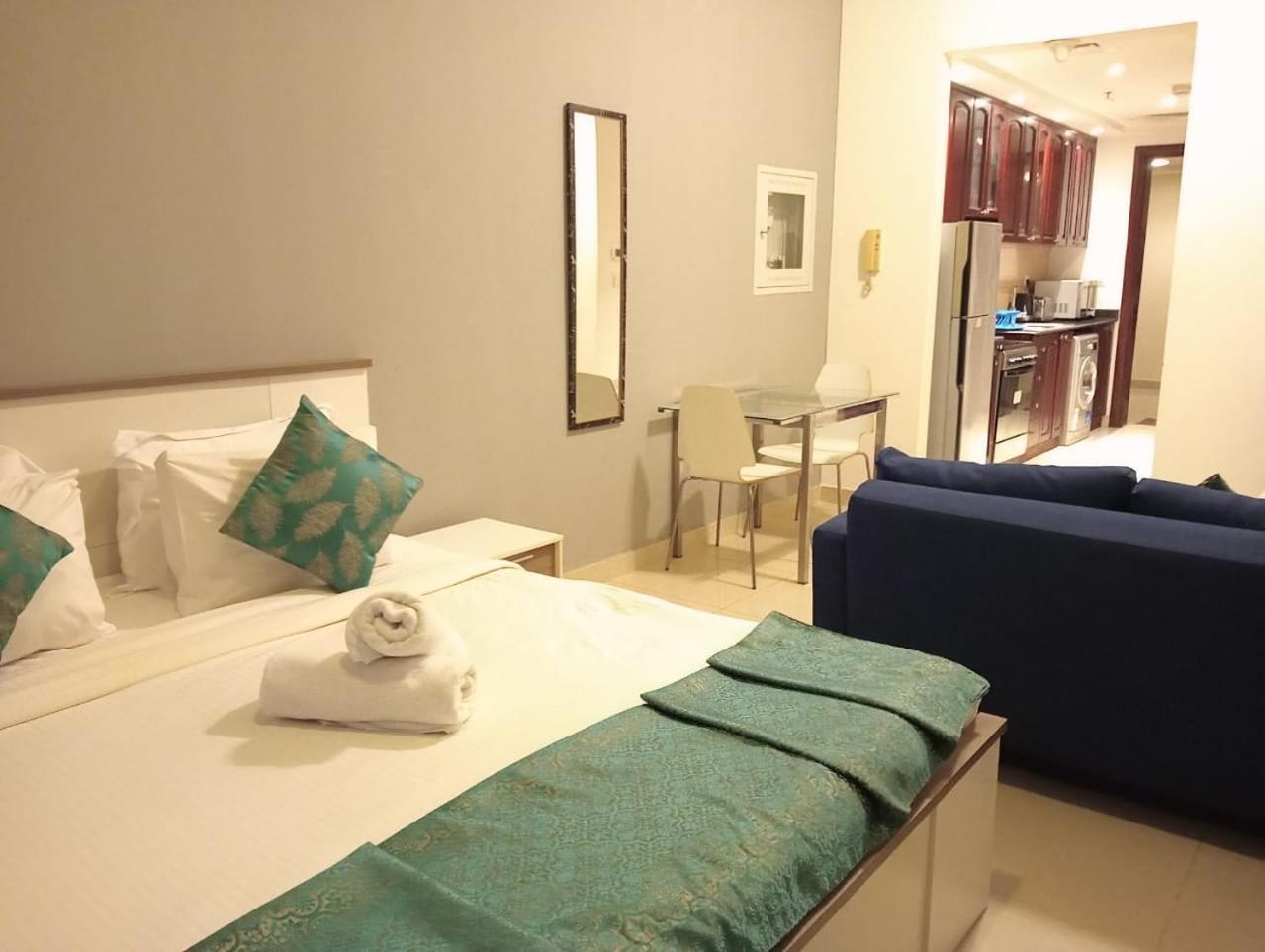 Apartment Hala Homes - Al Hamra Village, Rak *